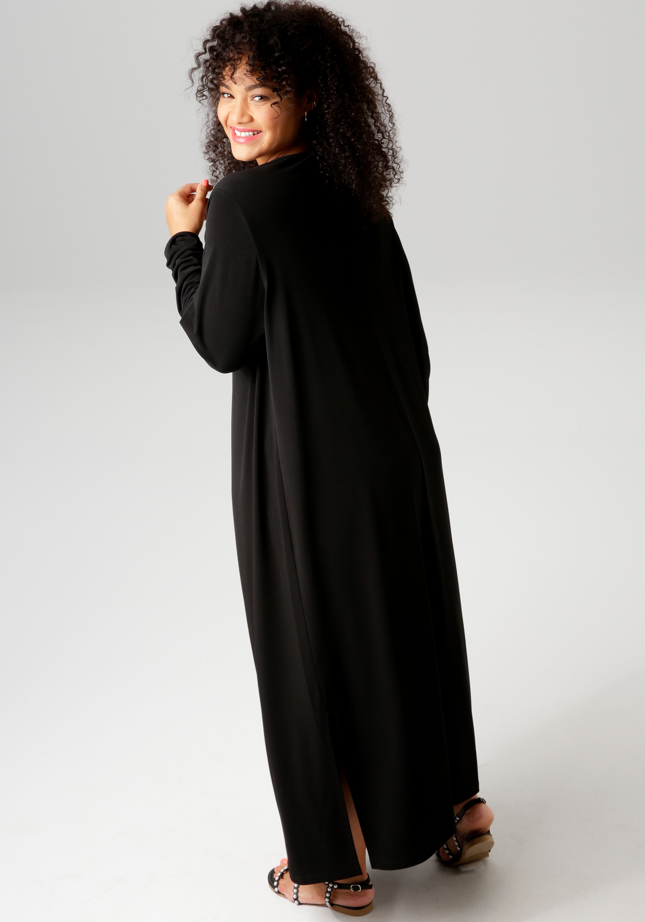 Aniston PLUS Maxikleid mit raffinieren Seitenschlitzen