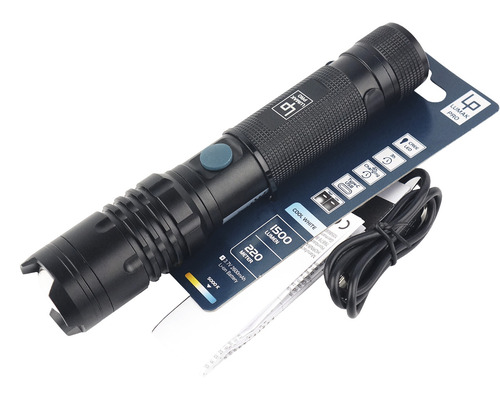 LUMAK PRO LED oplaadbare zaklamp 1500 lm 5000 K koelwit Bereik 220 m Brandduur 3 uur met USB-C