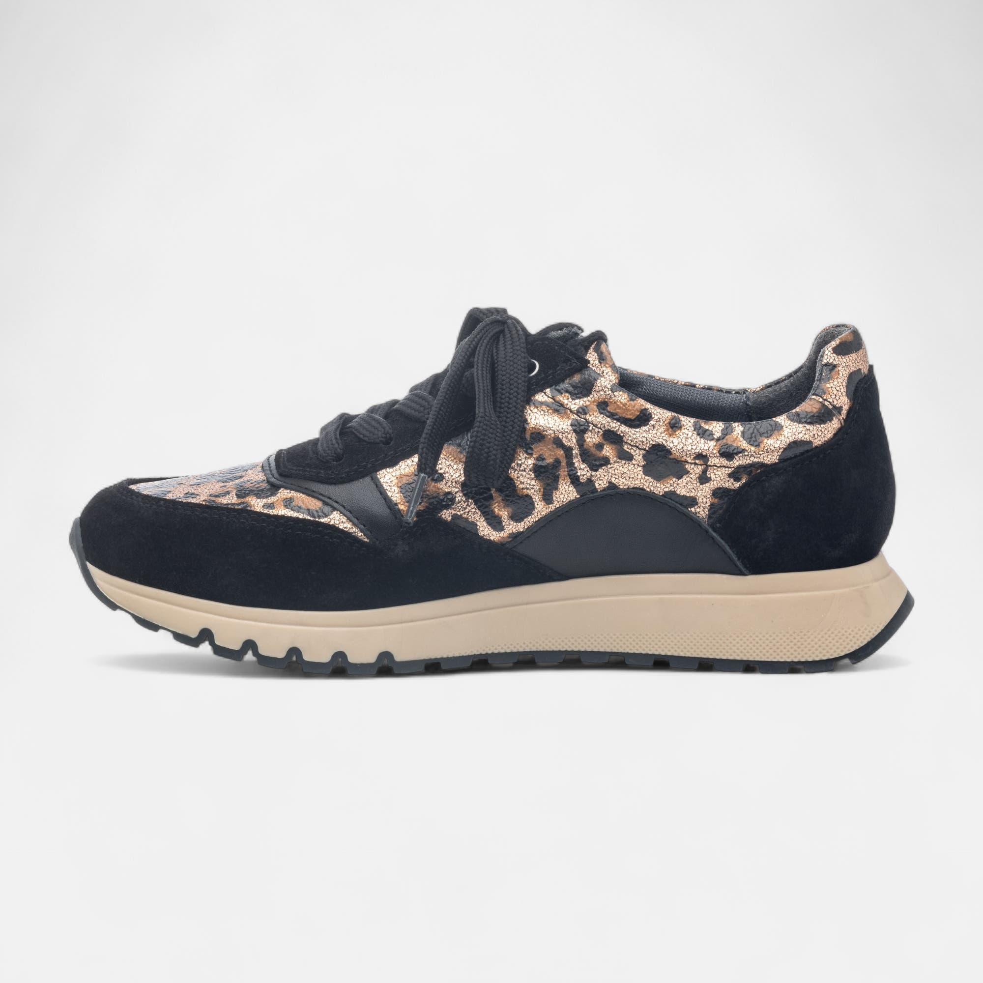 Baskets basses Femme en cuir noir