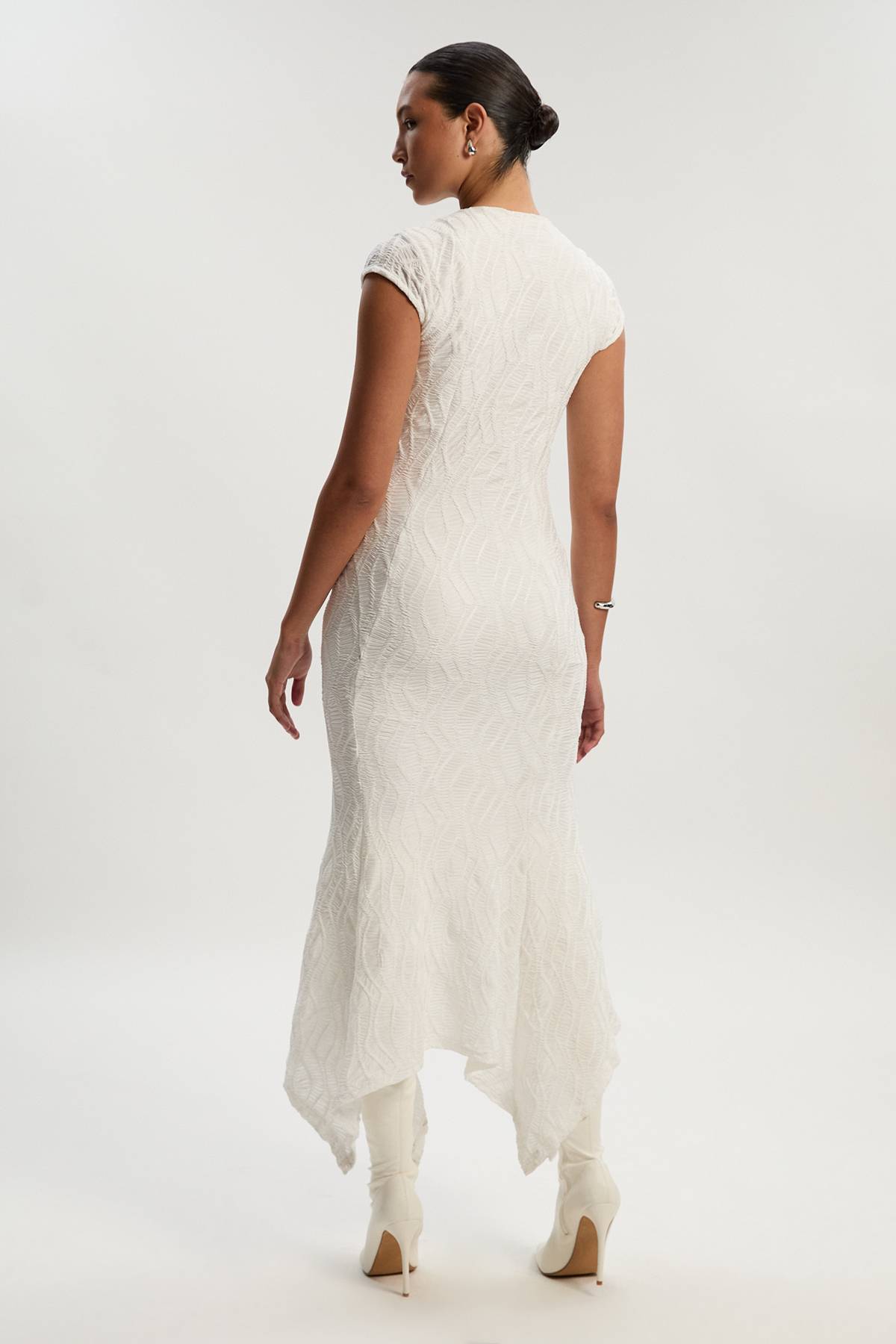 KarenMillen Robe Maxi en Jersey à Manches Courtes avec Ourlet Mouchoir Texturé et Détails de Finition