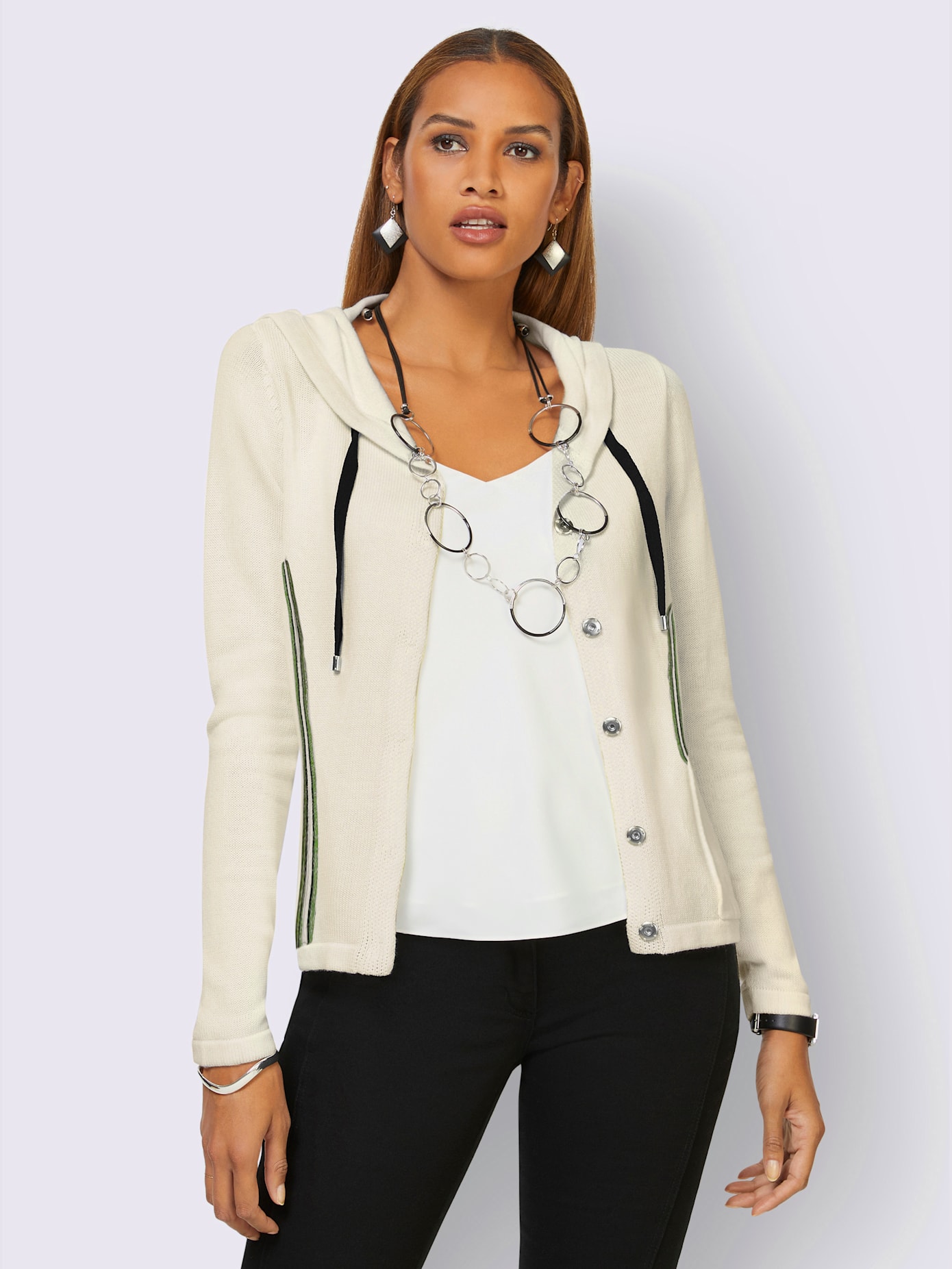 Veste en tricot capuche tendance