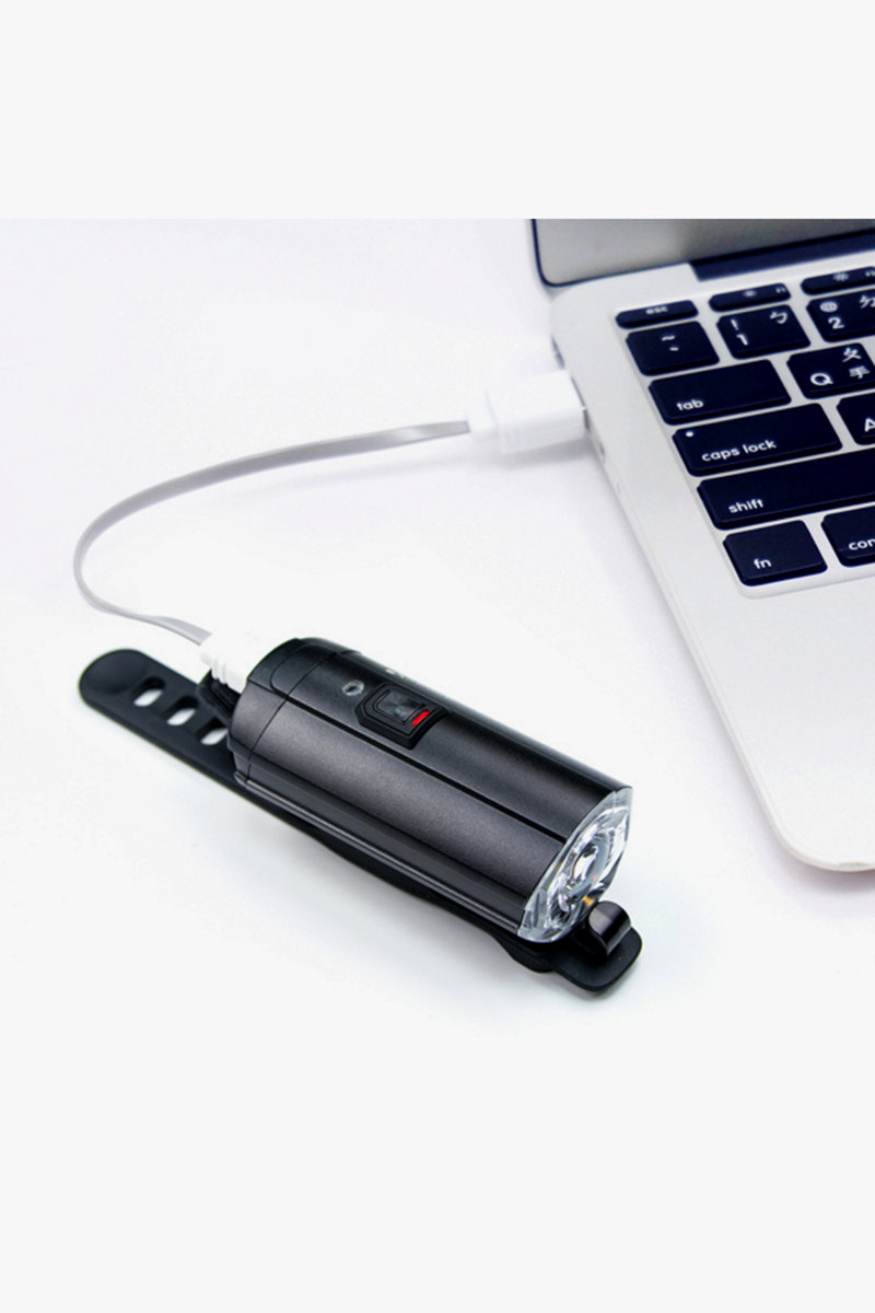Infini Tron 500 Frontlicht