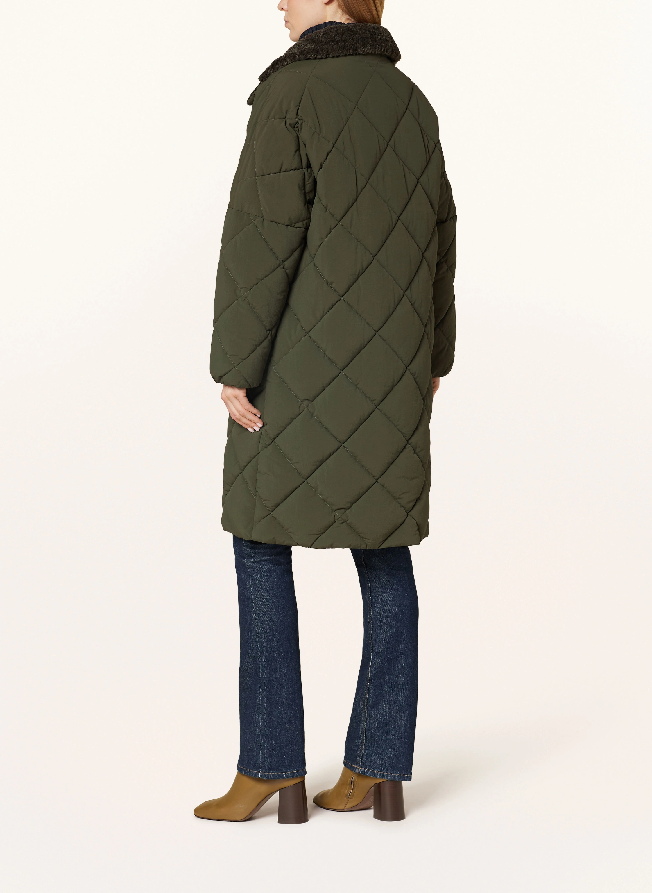 Barbour Steppmantel BEARNIE mit Teddyfell