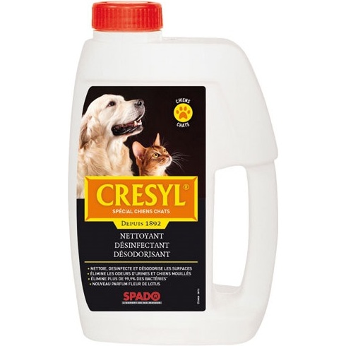 Nettoyant désinfectant désodorisant spécial chiens chats parfum fleur lotus