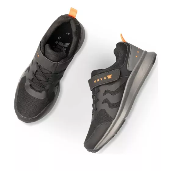 Baskets NOIR UNYK