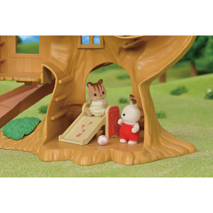Sylvanian Families® Erlebnis Baumhaus