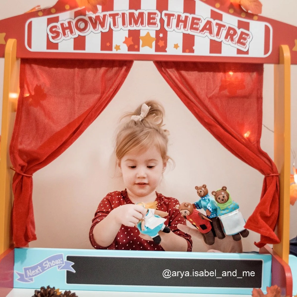 Castelet de théâtre de marionnettes