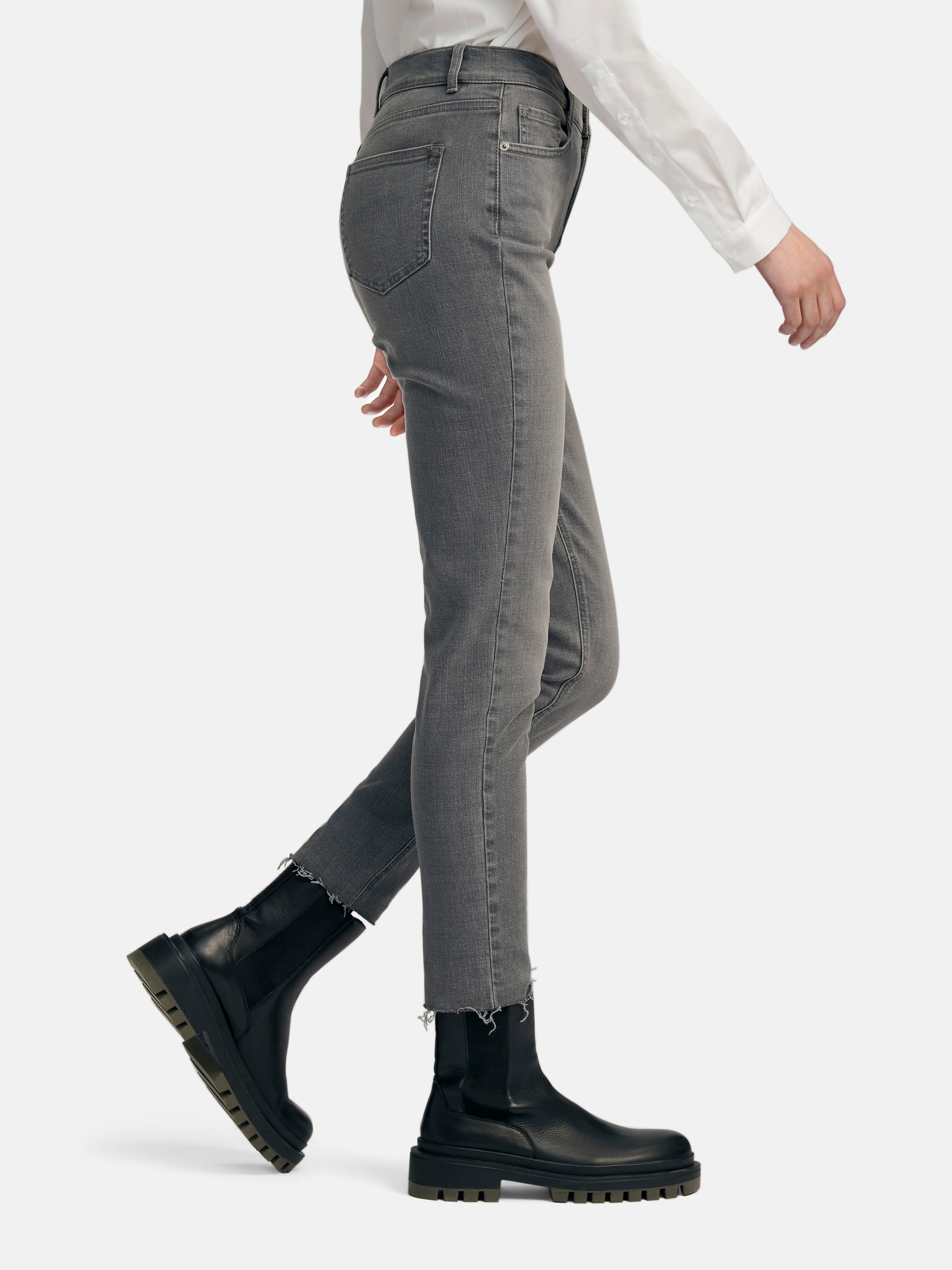 Knöchellange Slim-Fit-Jeans