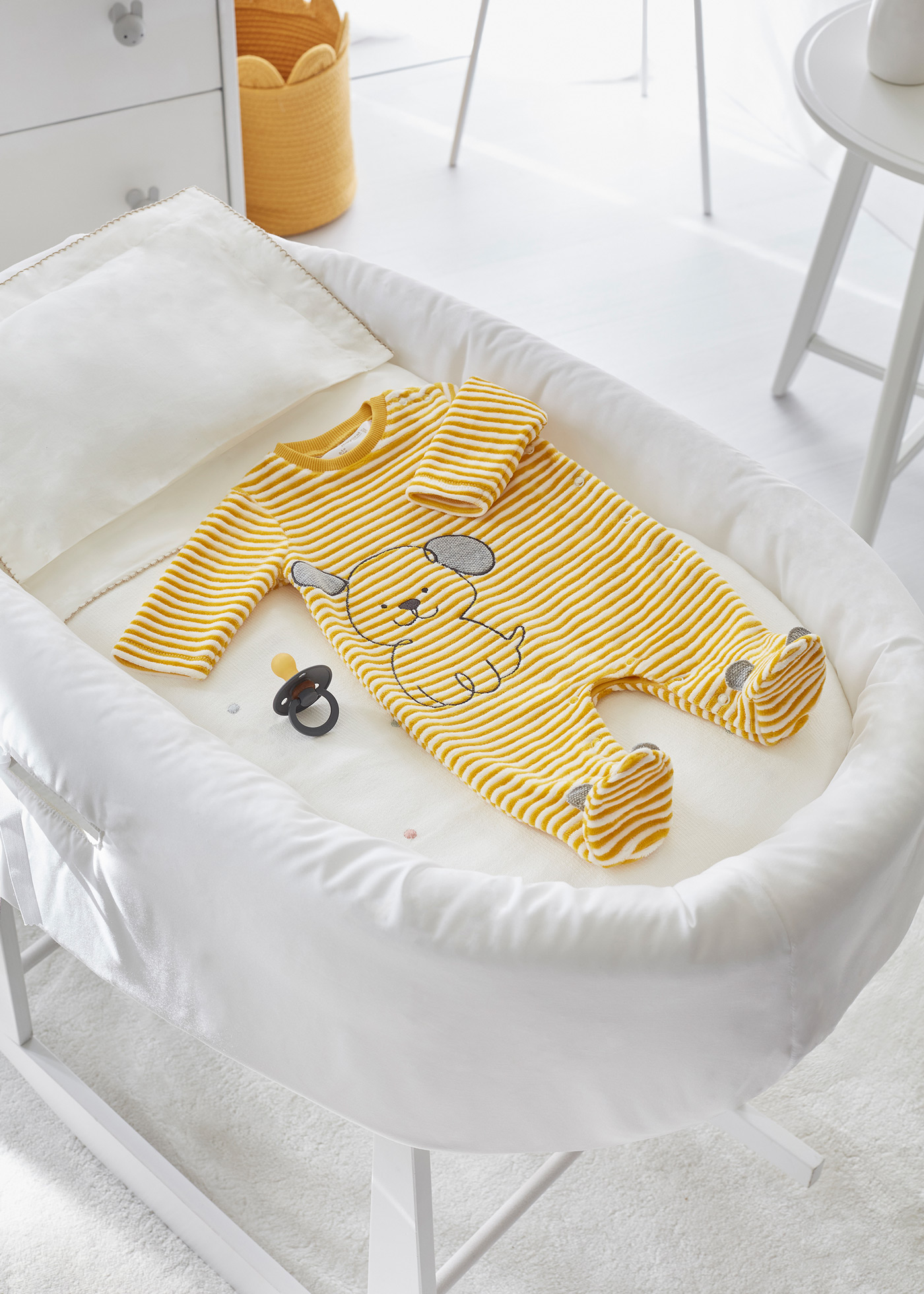 pijamas Better Cotton para recém-nascidos que soltam pelos