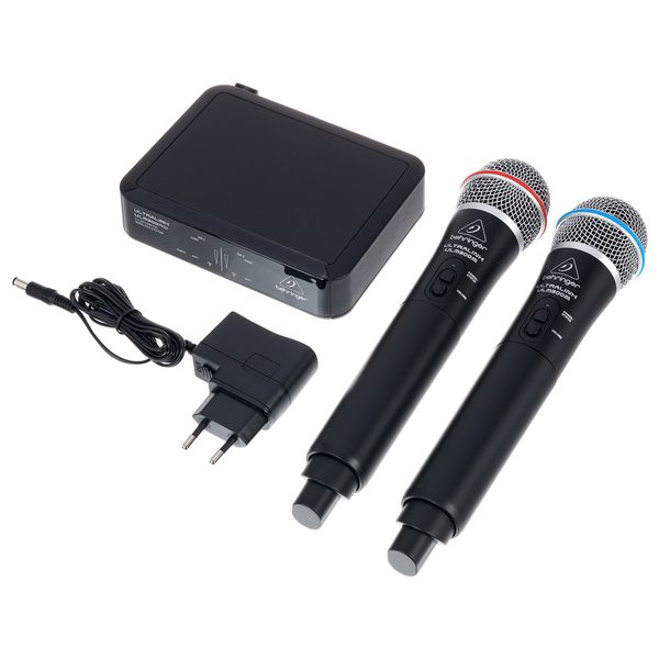 Behringer ULM302MIC Bag Bundle