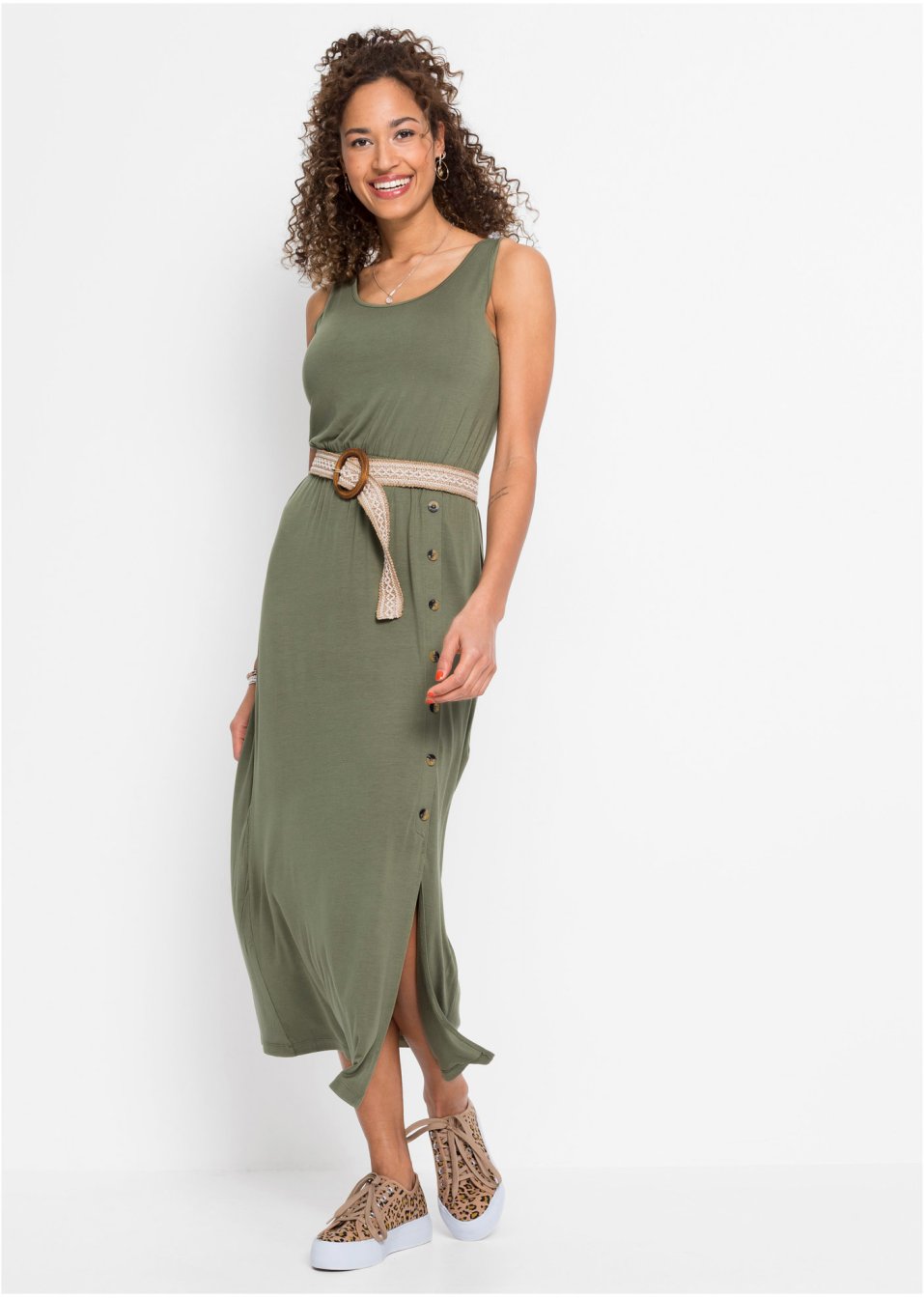 Robe longue à boutons