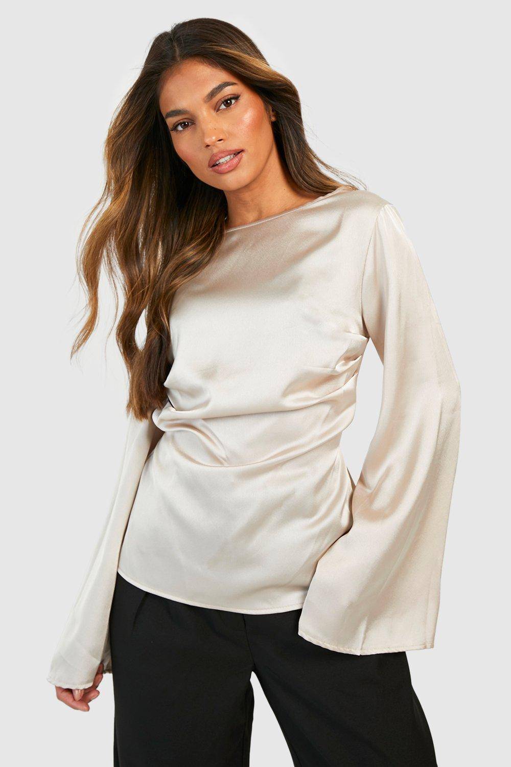 boohoo Chemisier en satin à encolure fendue et taille froncée