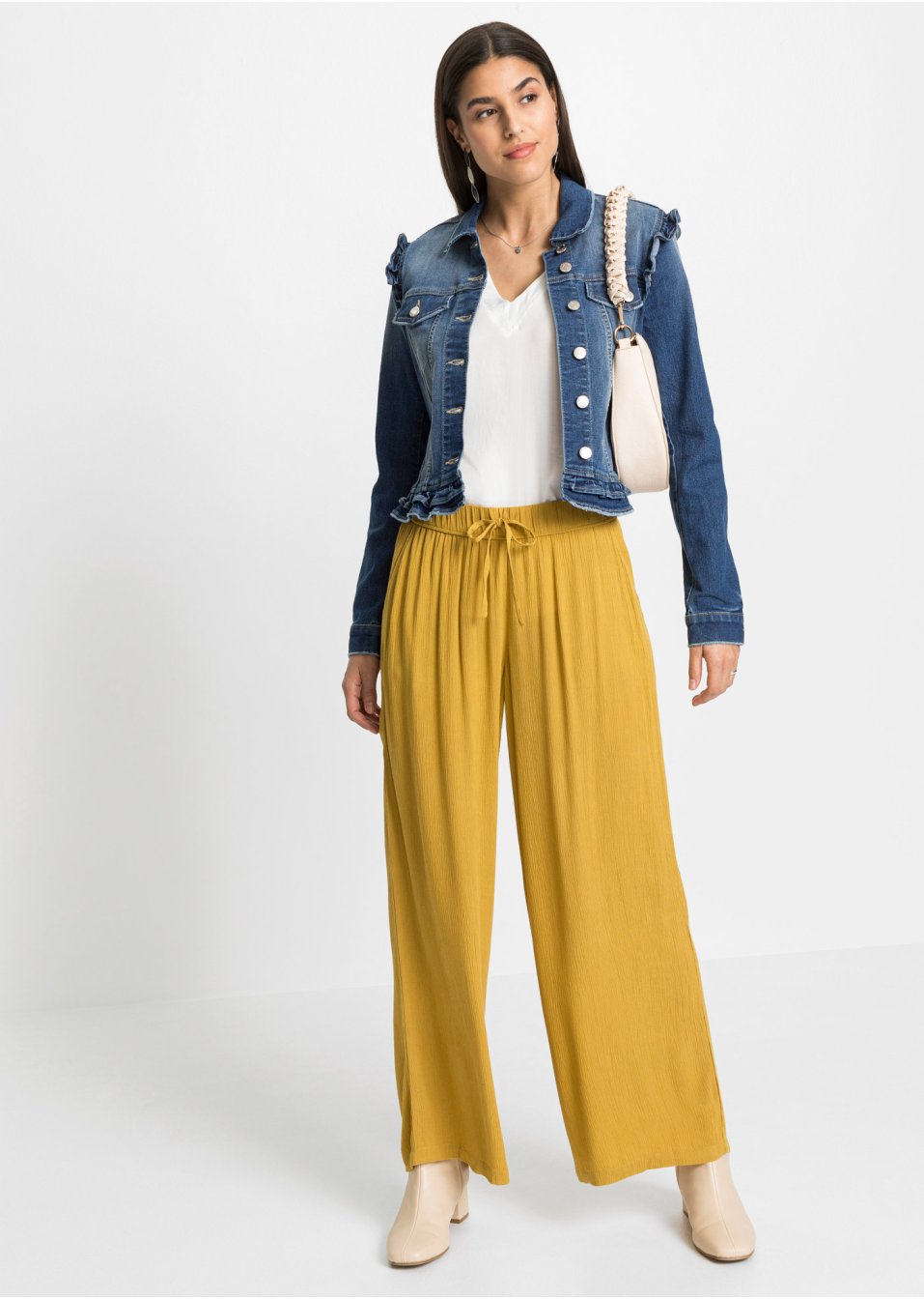 Veste en jean à volants