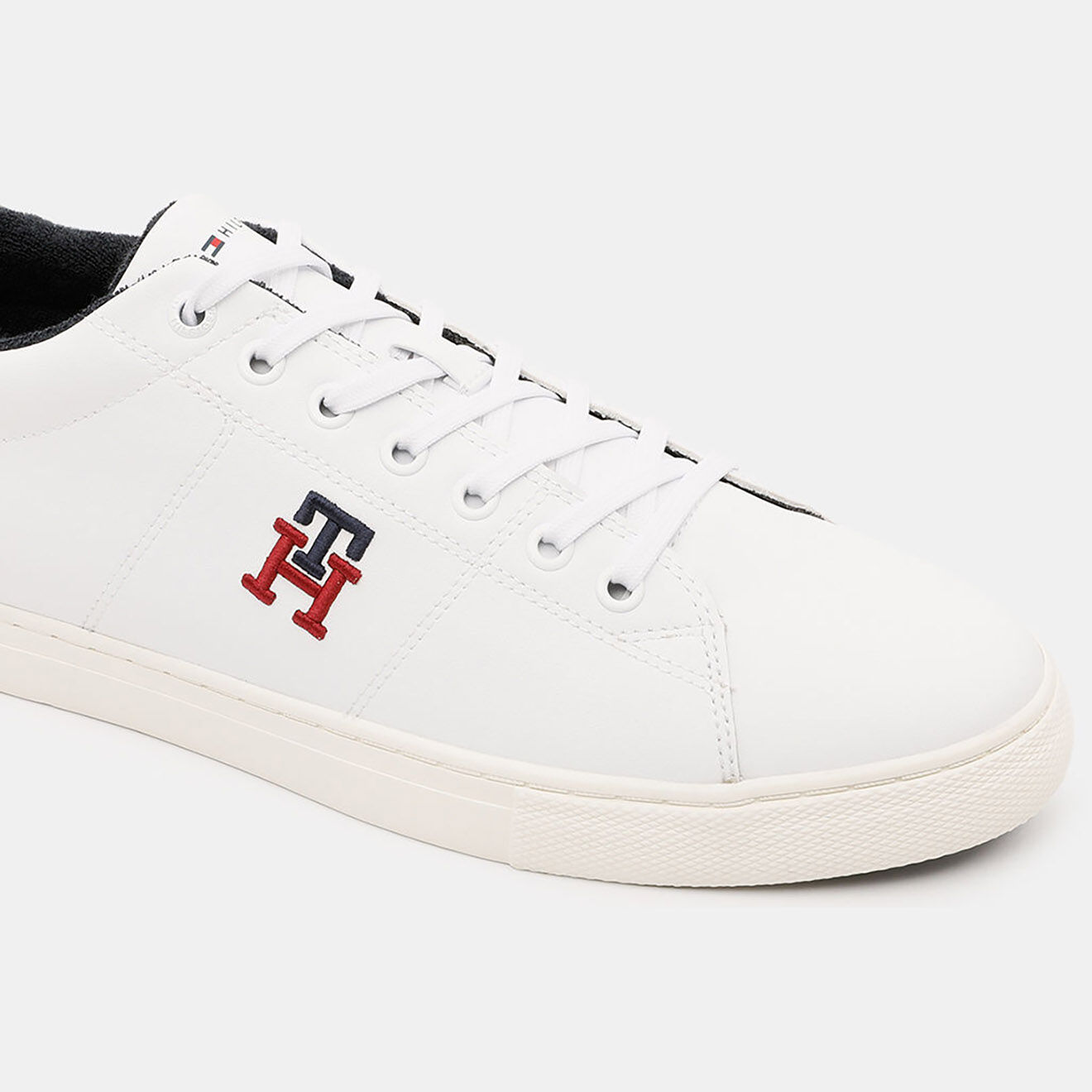 Tommy Hilfiger Baskets Monogram blanches