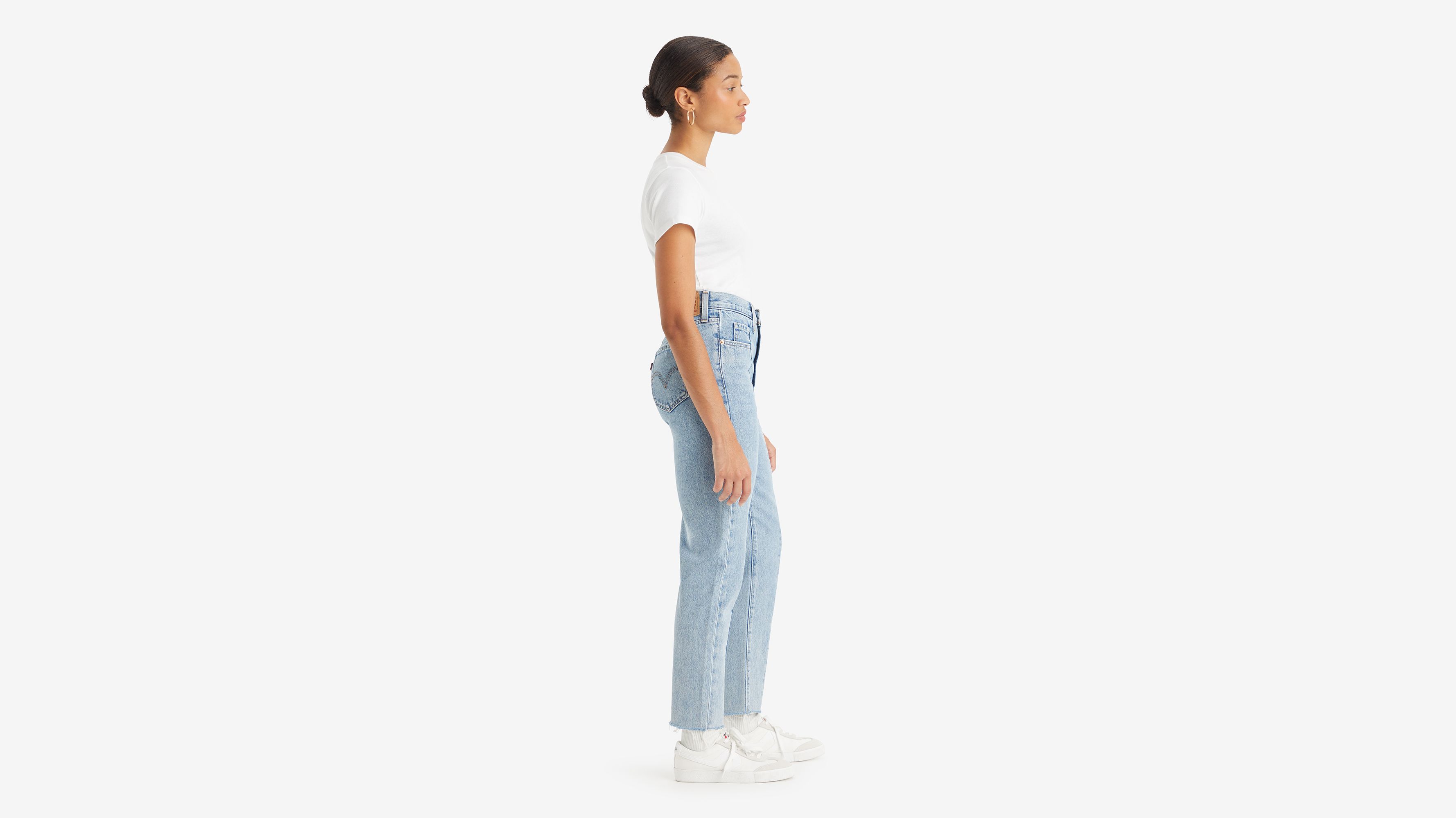 Jean Mom effiloché taille haute - Bashfully Blue - Bleu