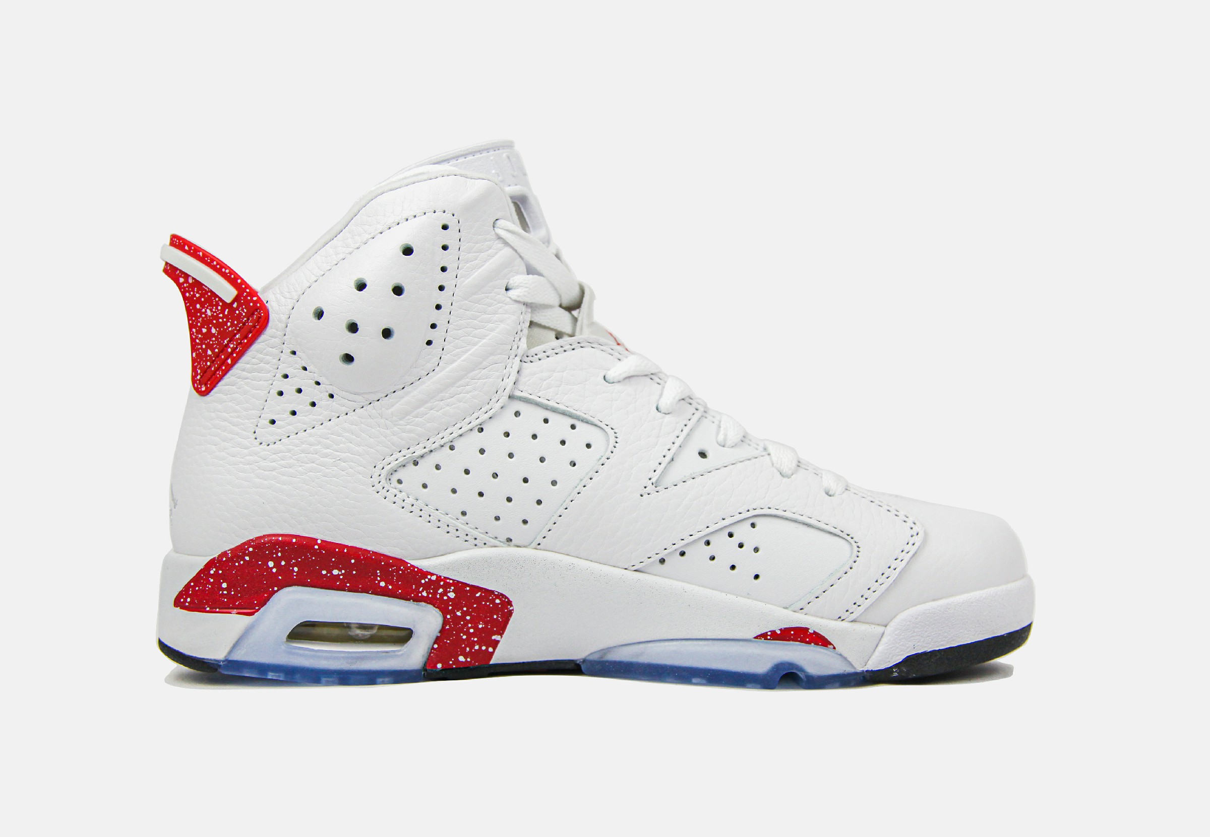 Jordan 6 Red Oreo