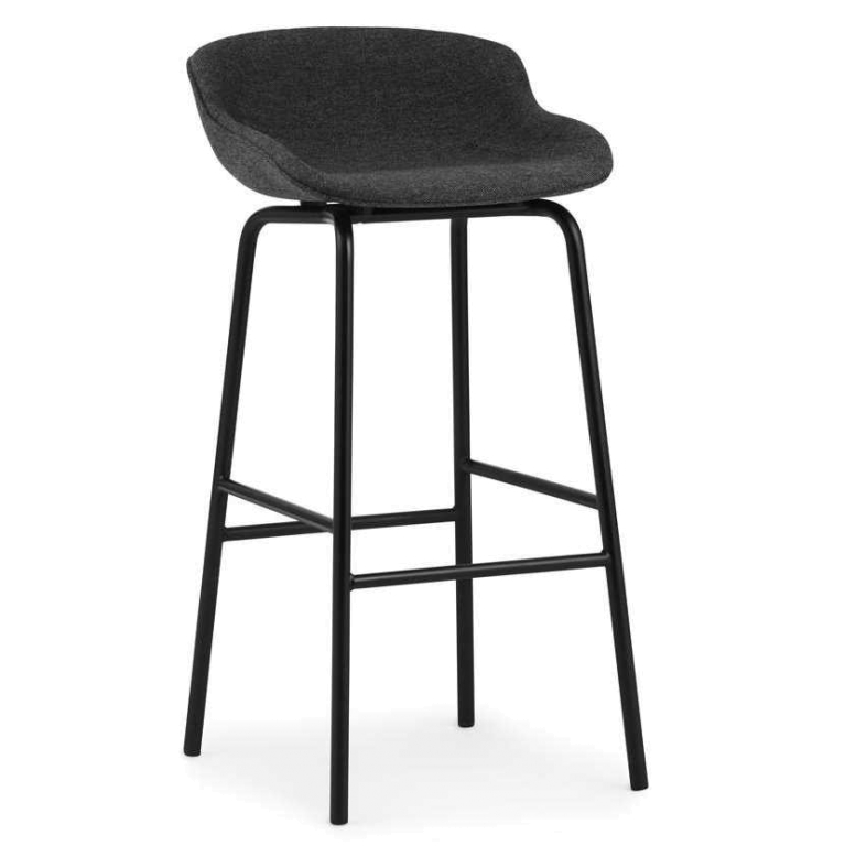 Normann Copenhagen Hyg barkruk 75 cm full upholstery Zwart Main Line Flax