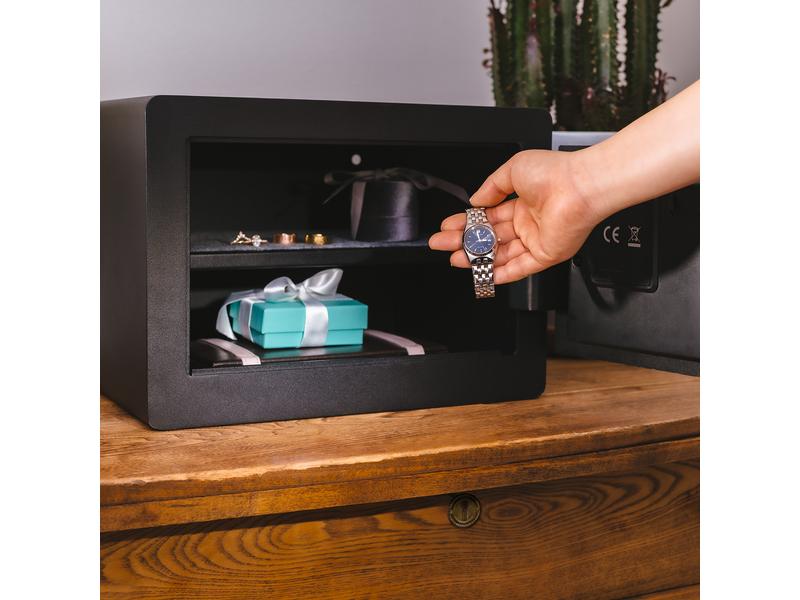 Yale Tresor 20.5 l Smart Safe mit Zahlenschloss zum Schutz von Wertsachen und Unterlagen
