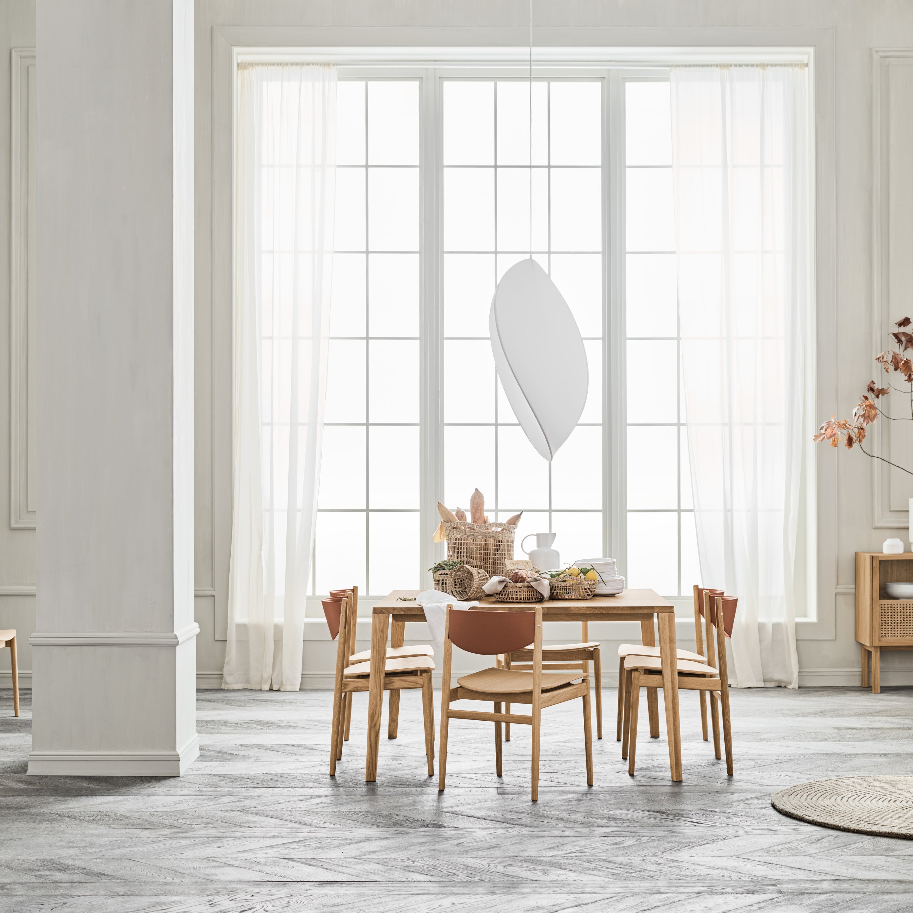 Bolia Cana Dressoir - Geolied Eiken