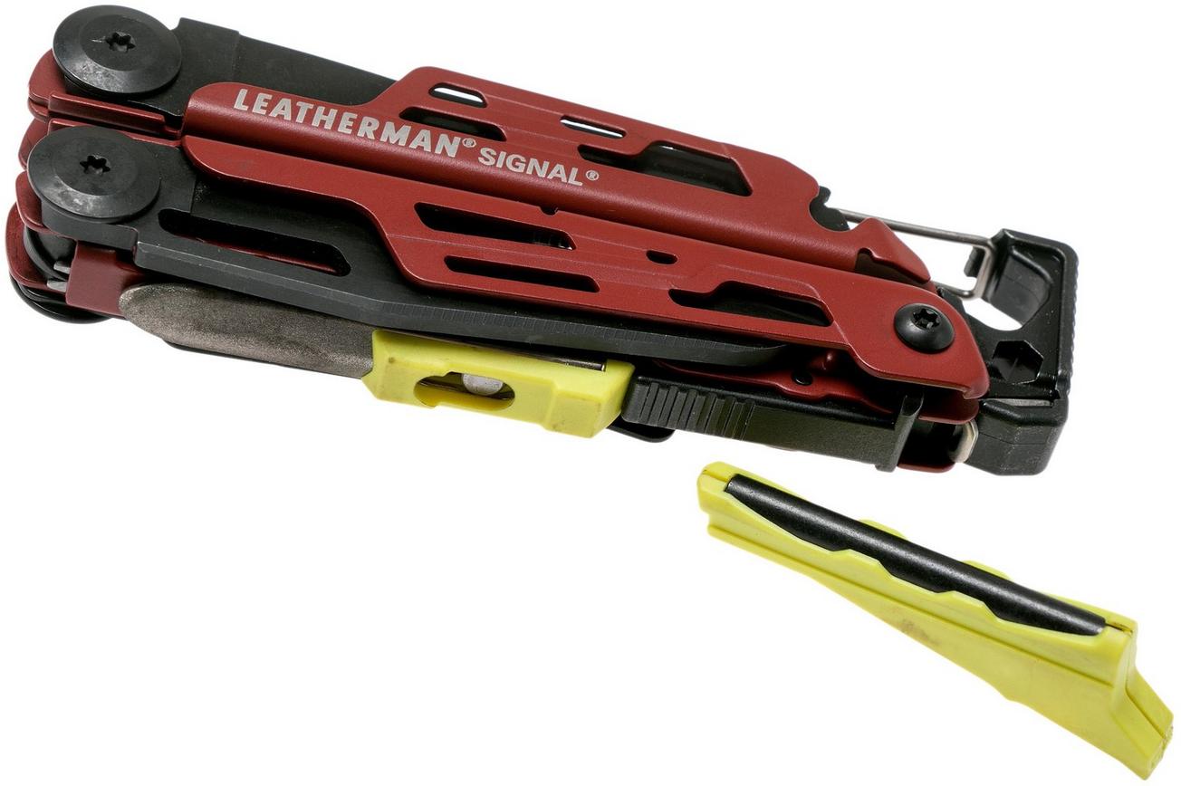 Leatherman Signal Crimson Red survival multitool 832745, nylon foedraal