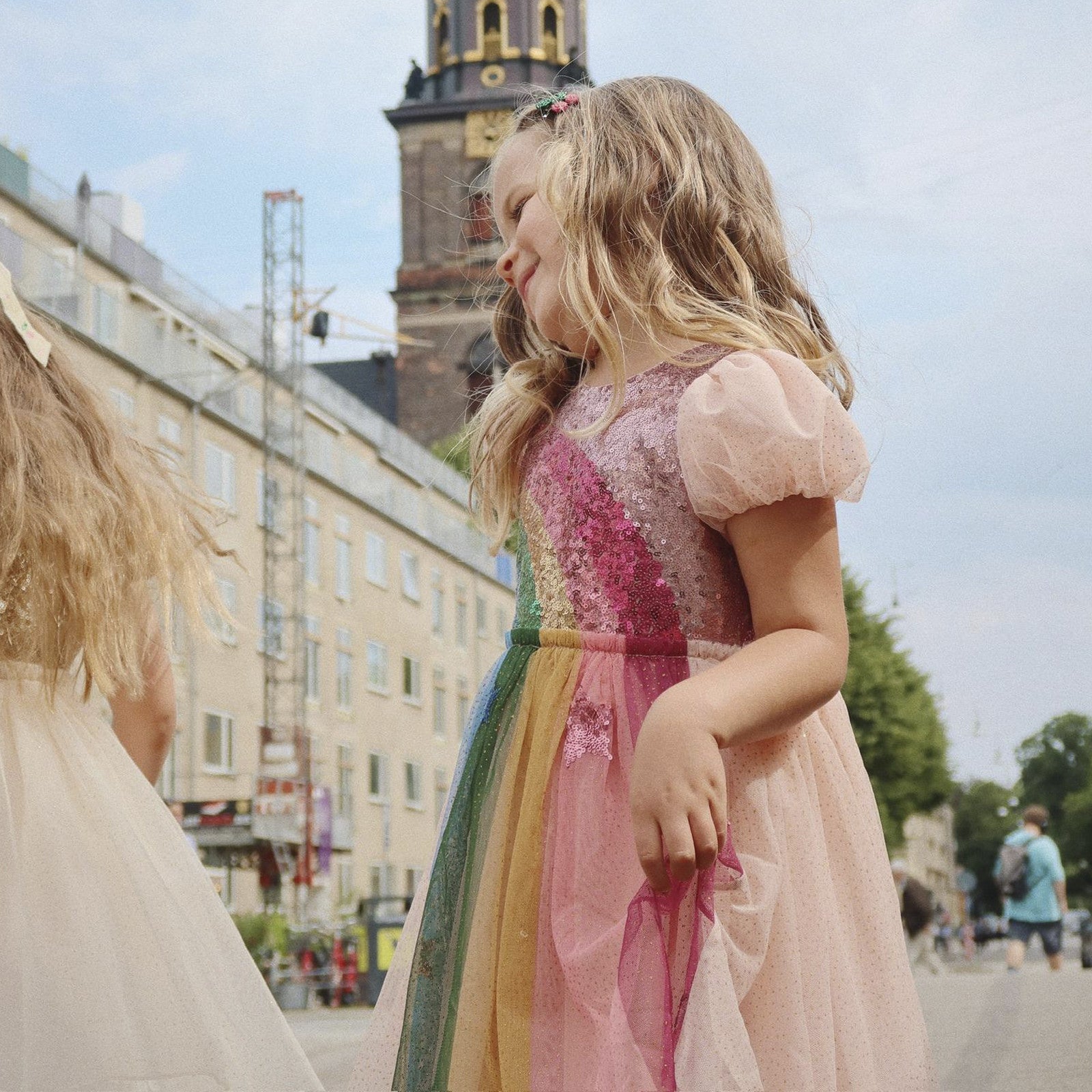 Kleid Odette Rainbow Evening Sand
