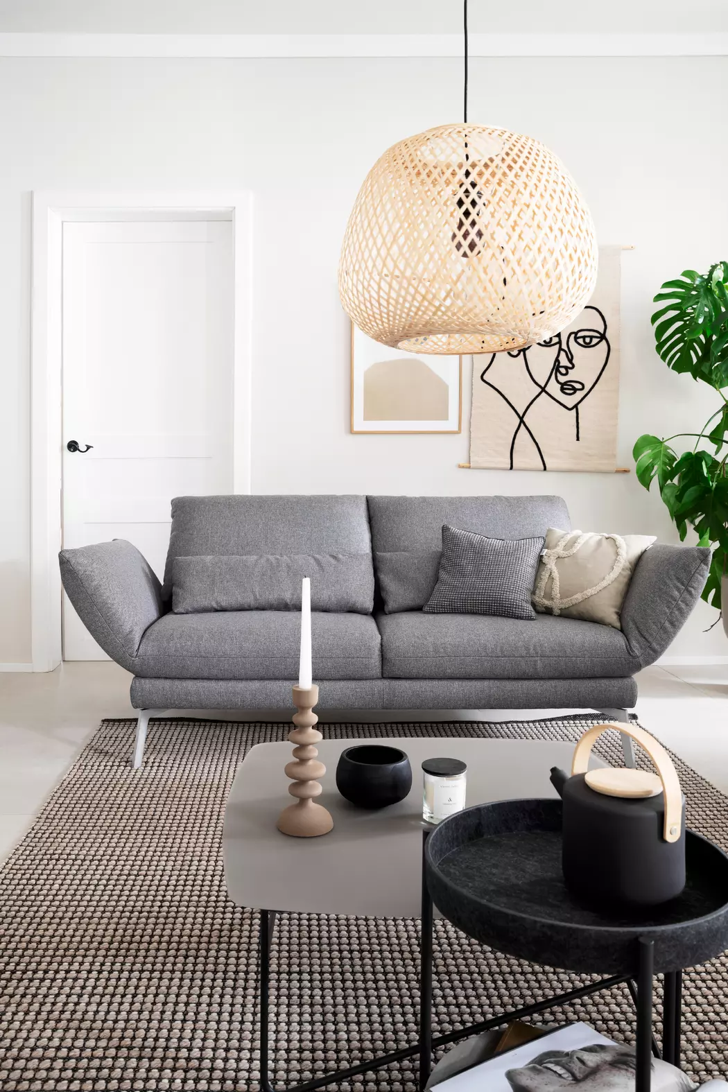 Sofa Spin