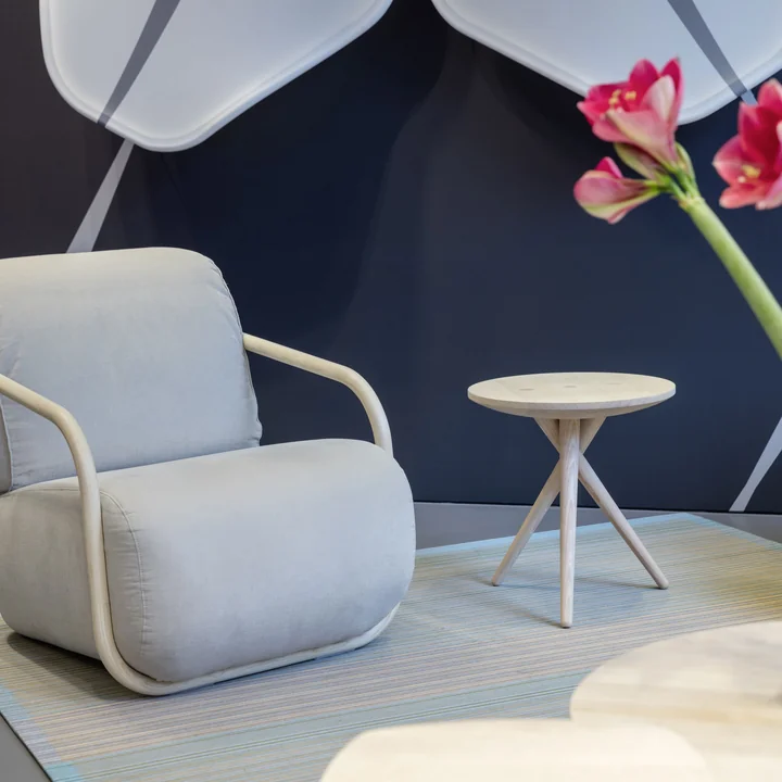 Thonet - 1025 Beistelltisch, Nussbaum geölt