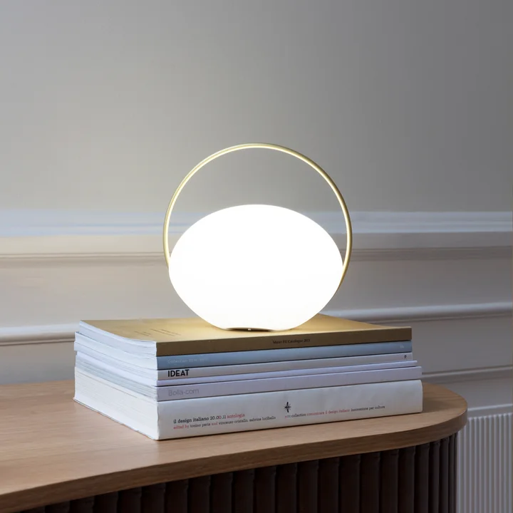 Umage - Orbit LED Akku-Tischleuchte V2, Ø 19,5 cm, weiss / messing