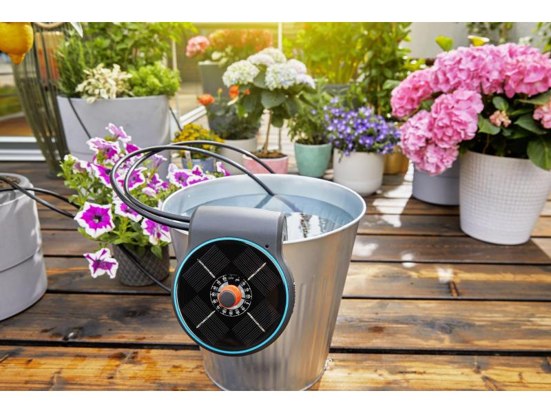 GARDENA Bewässerungs-Set AquaBloom Solar-Bewässerungs AquaBloom Set