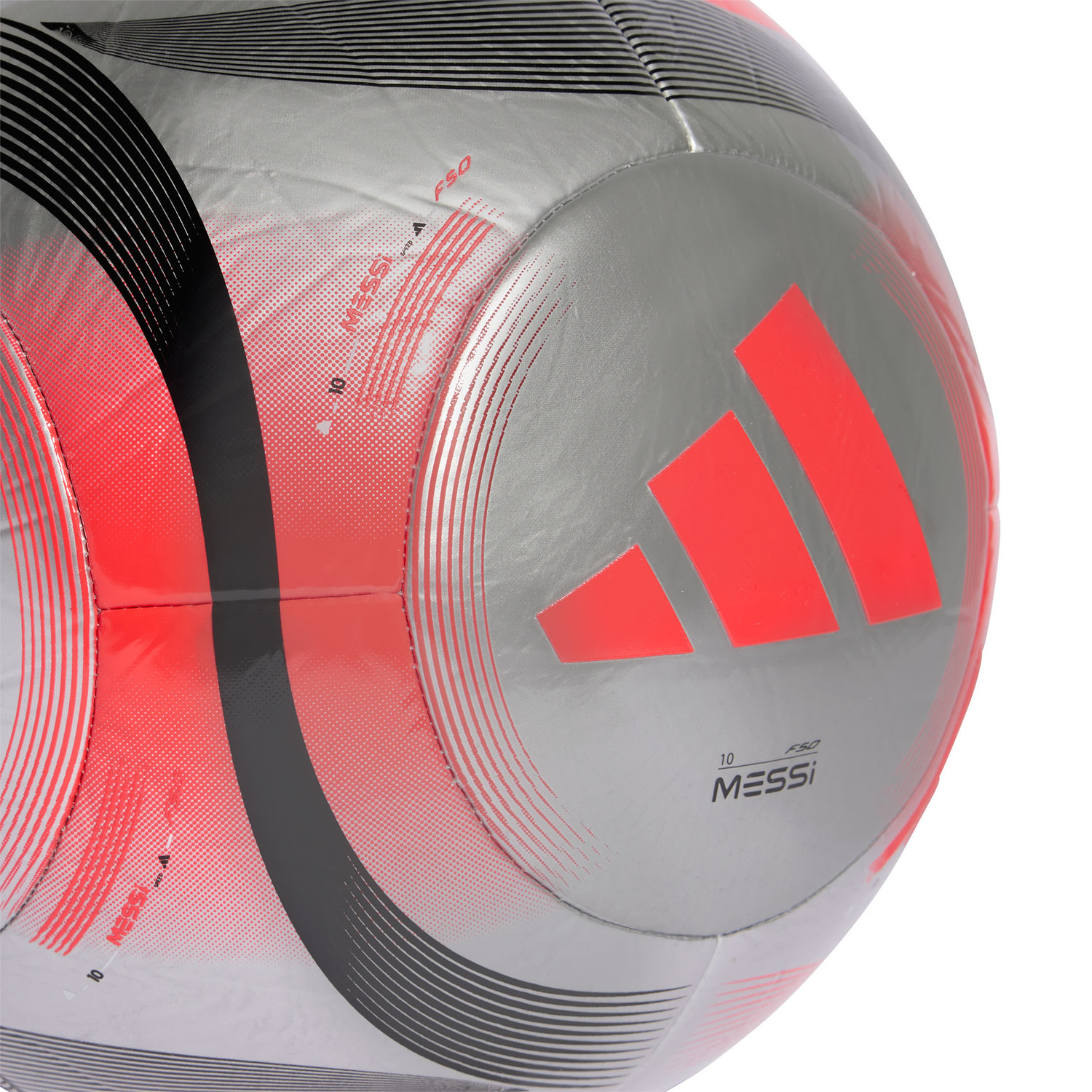 adidas Messi Club - Maat 4