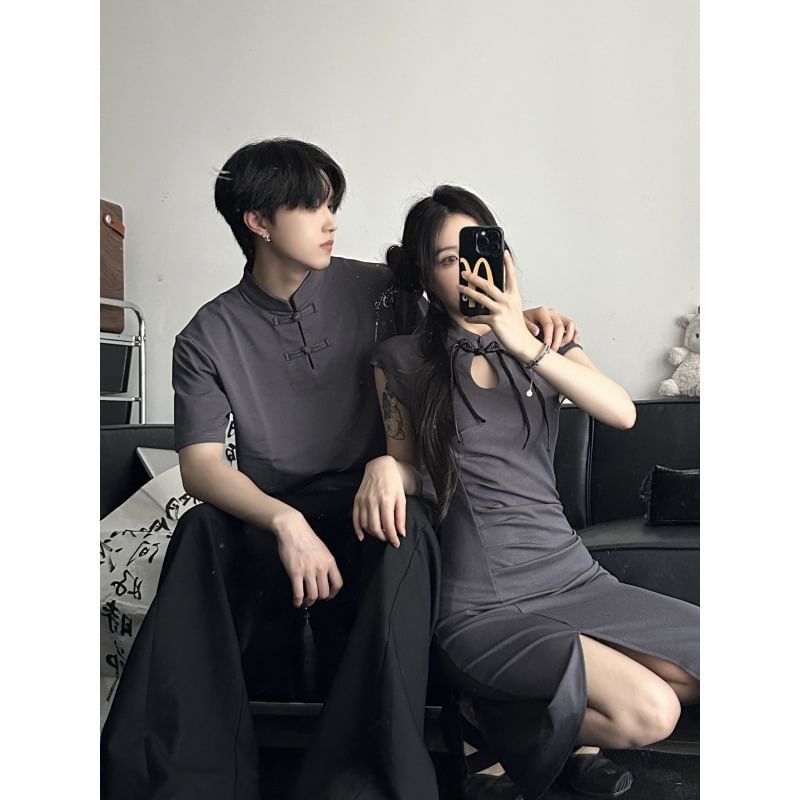 Azure - Koppel bijpassende pet-mouw effen uitsparing gerimpelde kikker knoopsluiting midi mantel qipao / elleboogmouw opstaande kraag T-shirt / wijde pijpen pak broek / set