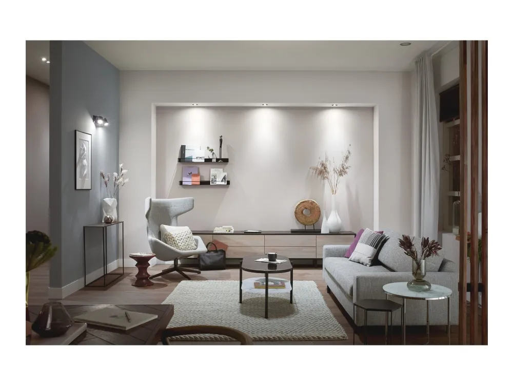 Philips Hue White and Color Ambiance Centura - Indlejret spotlys - LED-spot lyspære - GU10 - 5.7 W - klasse G - 16 millioner farver/varmt hvidt til koldt hvidt lys - 2000-6500 K - hvid (pakke med 3)
