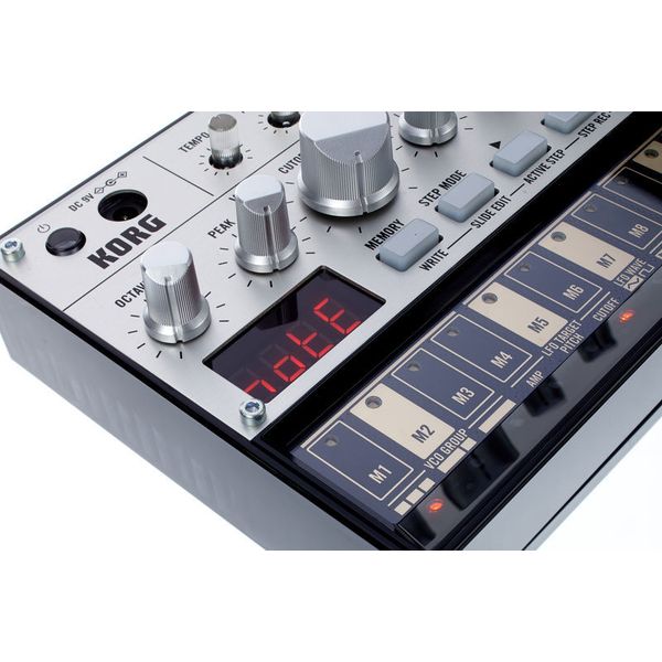 Korg Volca Bass Bundle