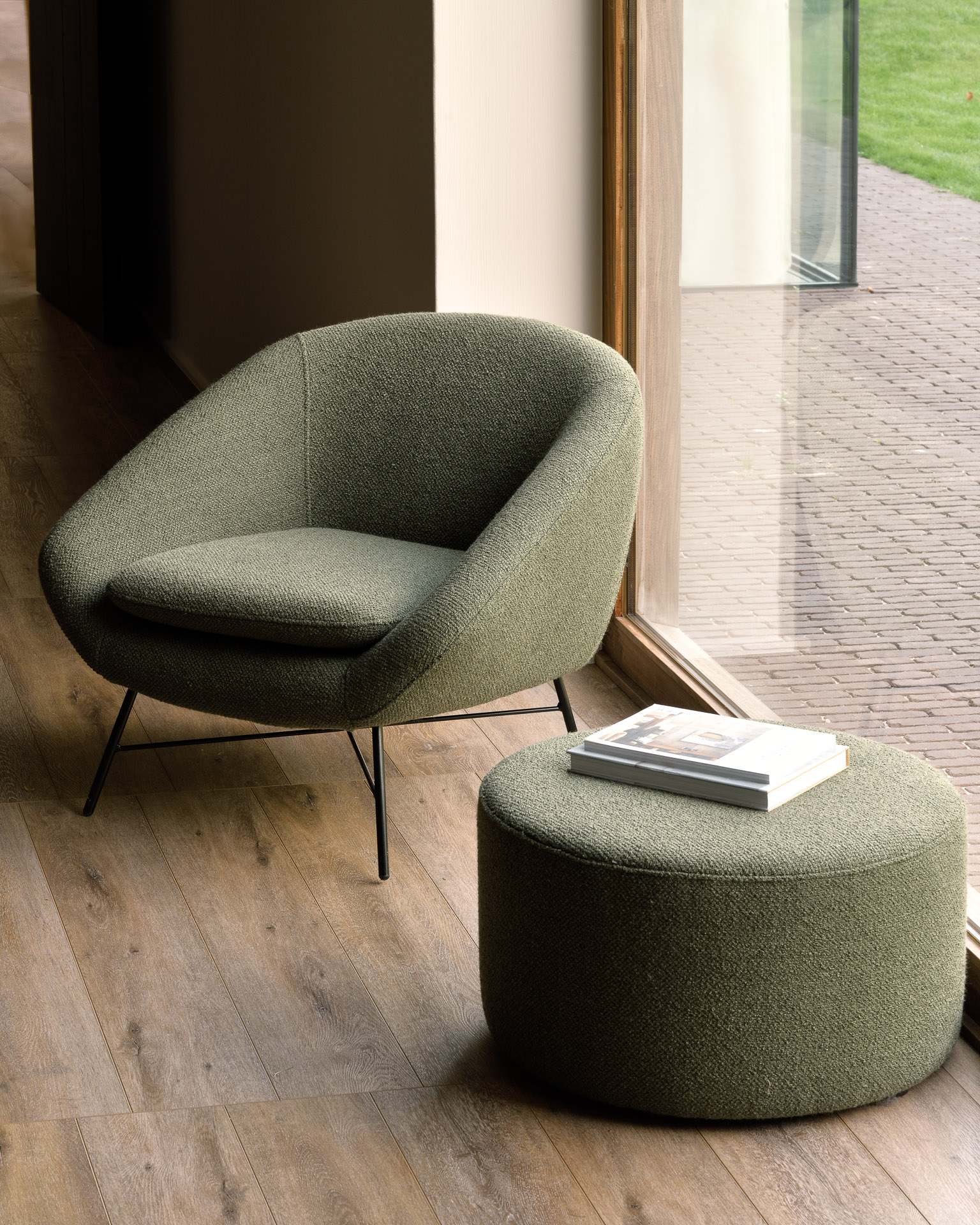 Barrow lounge chair - pine green