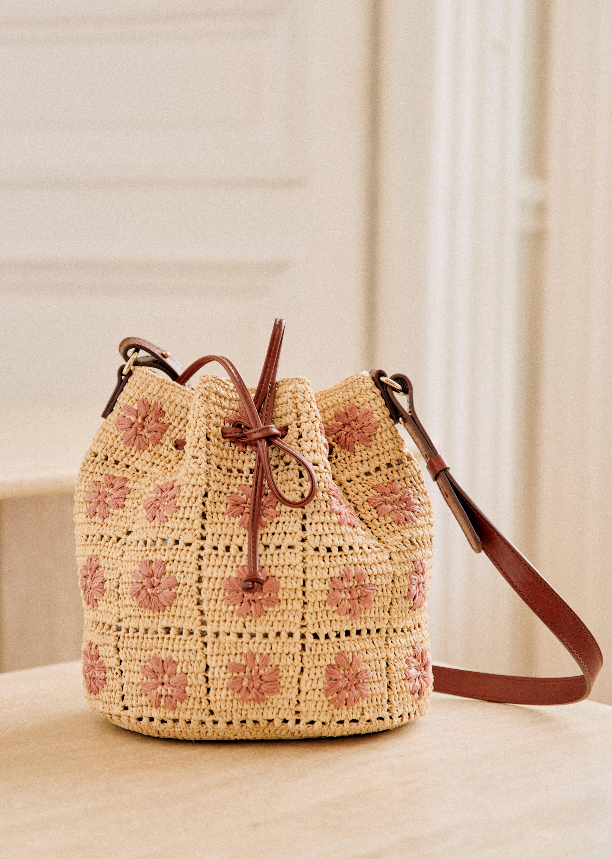 Bourse Farrow - Raphia broderie fleurs blush - SACS/NEW SACS Nos Paniers 5906393