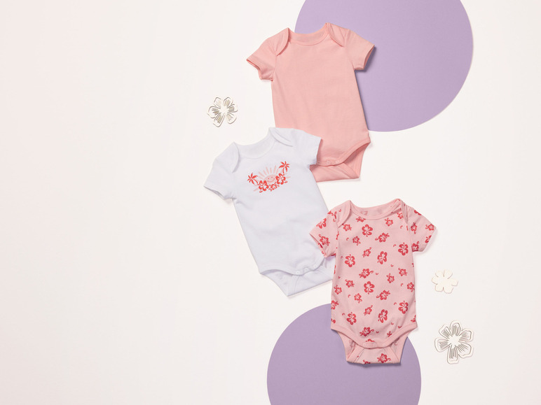 3 baby rompertjes