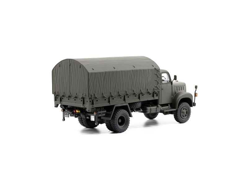 ACE Militärfahrzeug Saurer 2 DM 1:50 Modellbausatz des Schweizer Militärlastwagens