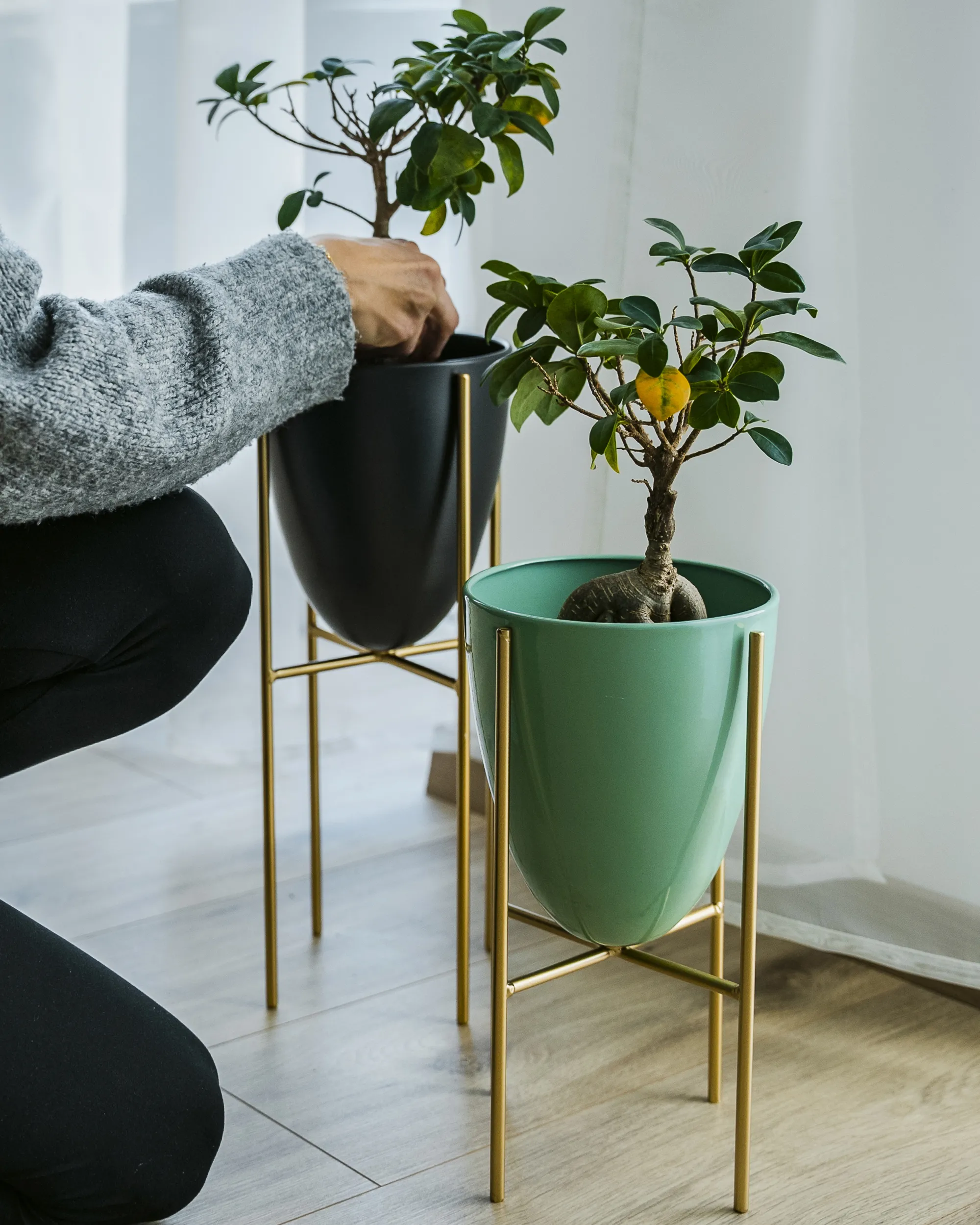 Verhoogde bloempot LEFKI Metaal 16 cm Mintgroen