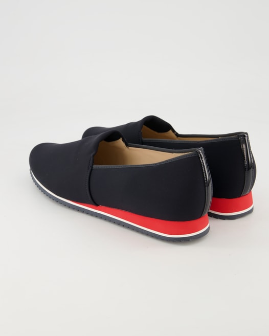 Hassia Piacenza Slipper in Schwarz