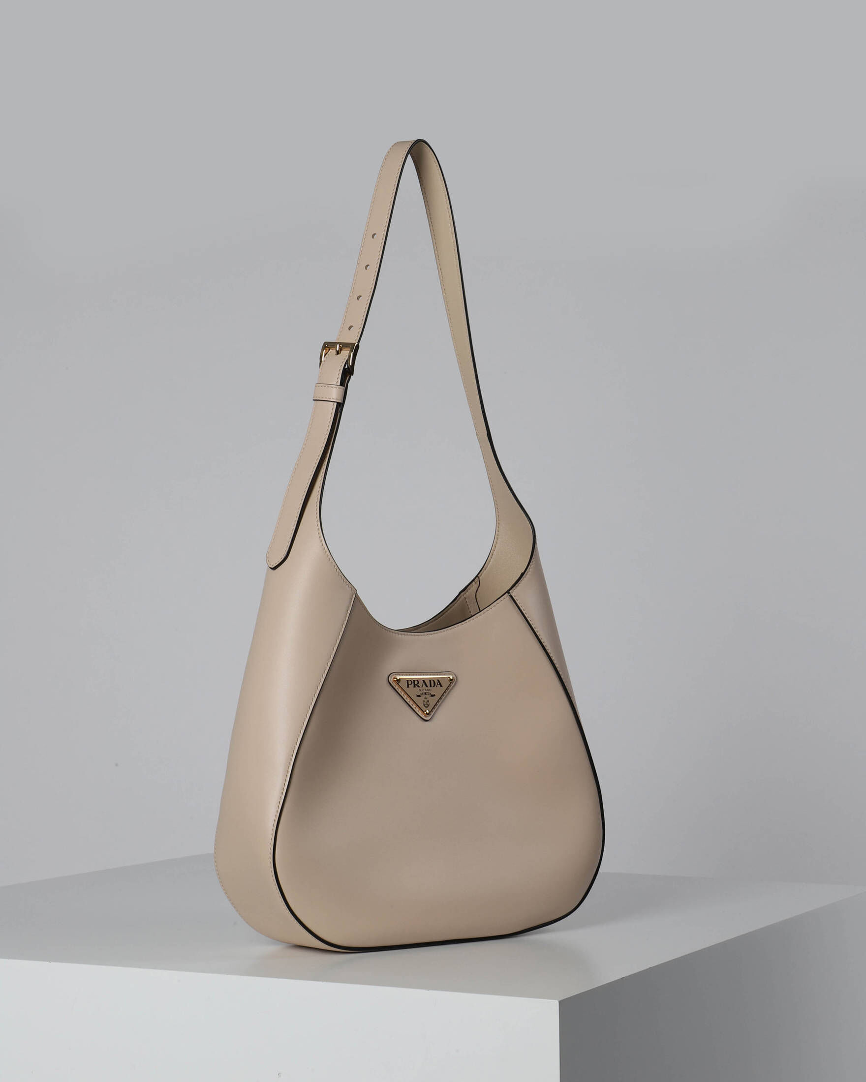Prada| Damen Hobotasche CITY CALF MEDIUM BAG