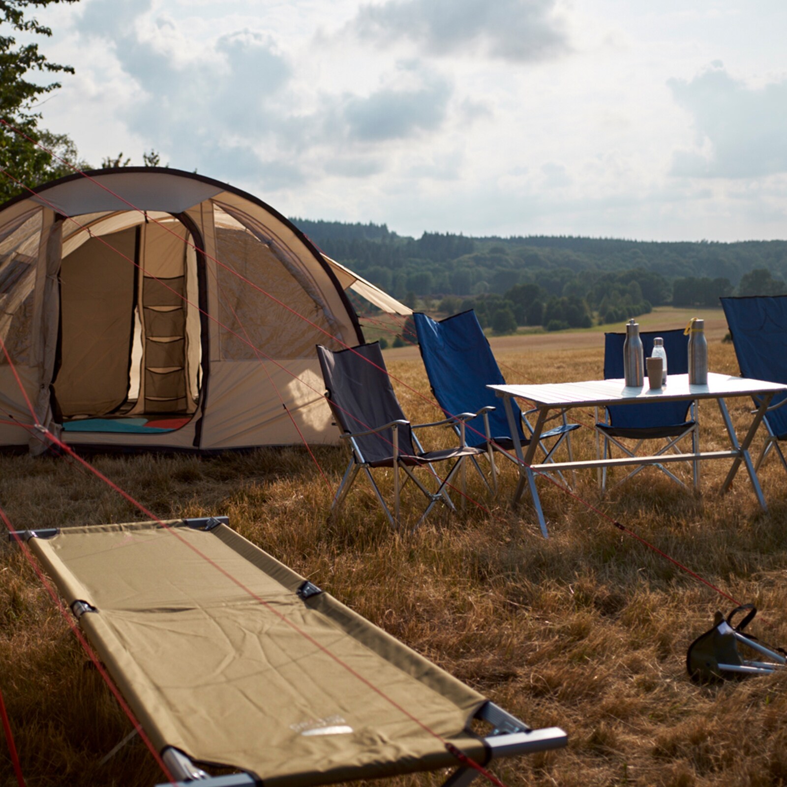 GRAND CANYON Alu Feldbett Topaz M/L Camping Liege Gäste Klapp Bett Groß 150 kg Modell: Medium - Dark Blue