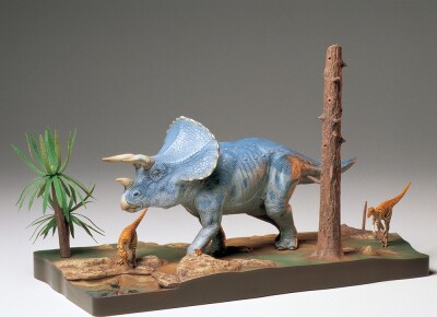 Tamiya - Triceratops Diorama Model Dinosaur - 1/35 - 60104