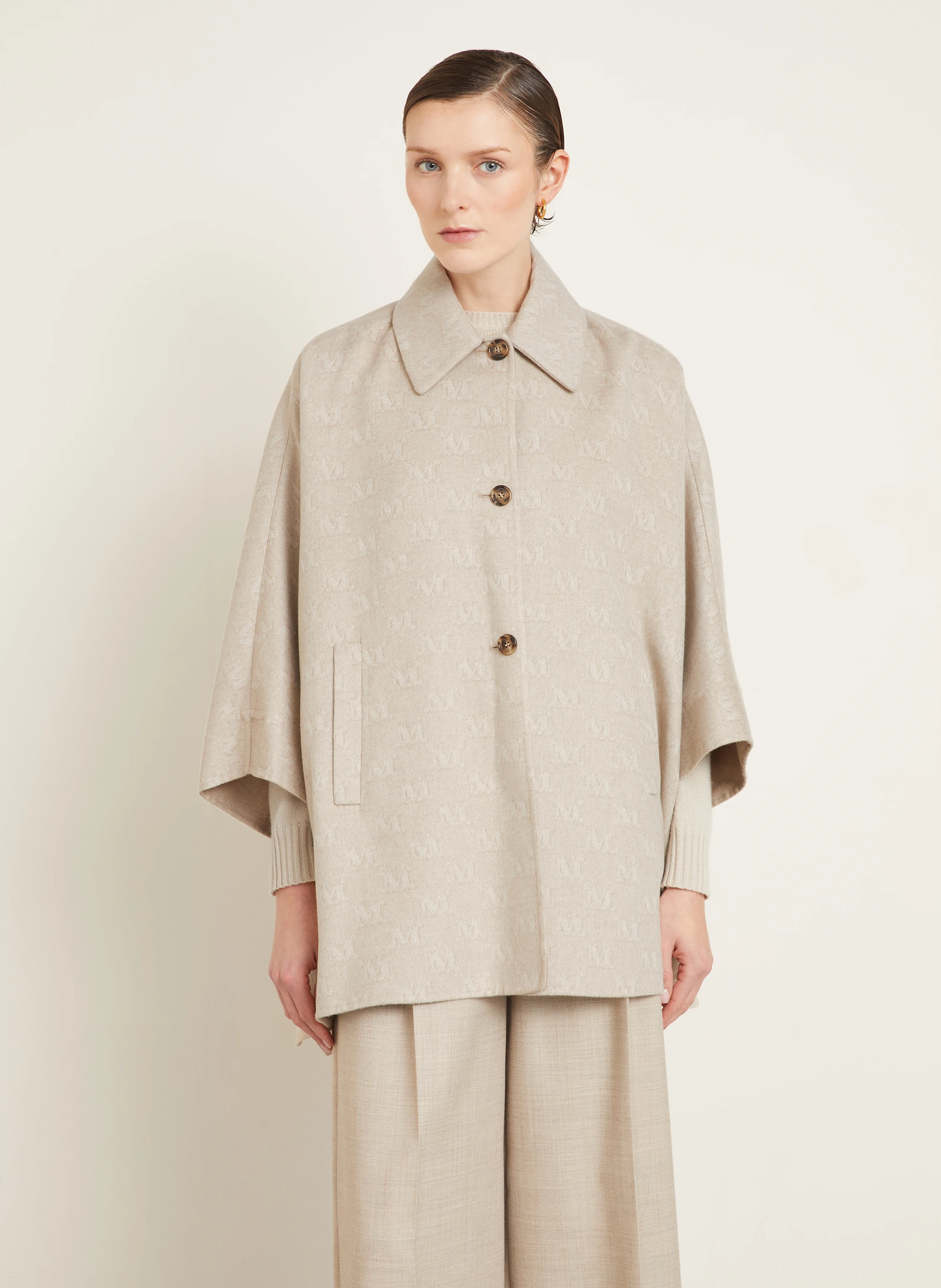 Max Mara Cape JAGO mit Seide