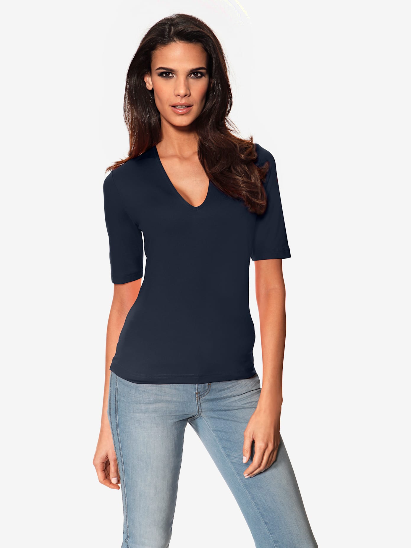 T-shirt en v manches mi-longues et encolure en v féminine