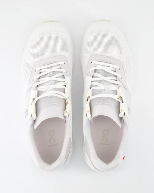 ON Running Cloudrift Sportschuhe in Weiß