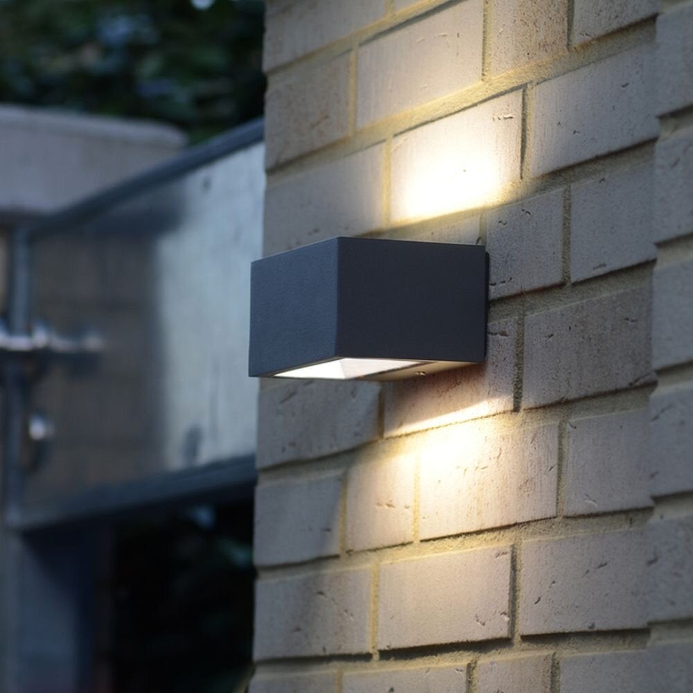 Gemini LED buitenwandlamp in antraciet, up- en downlight 3000K, 65x89x140mm