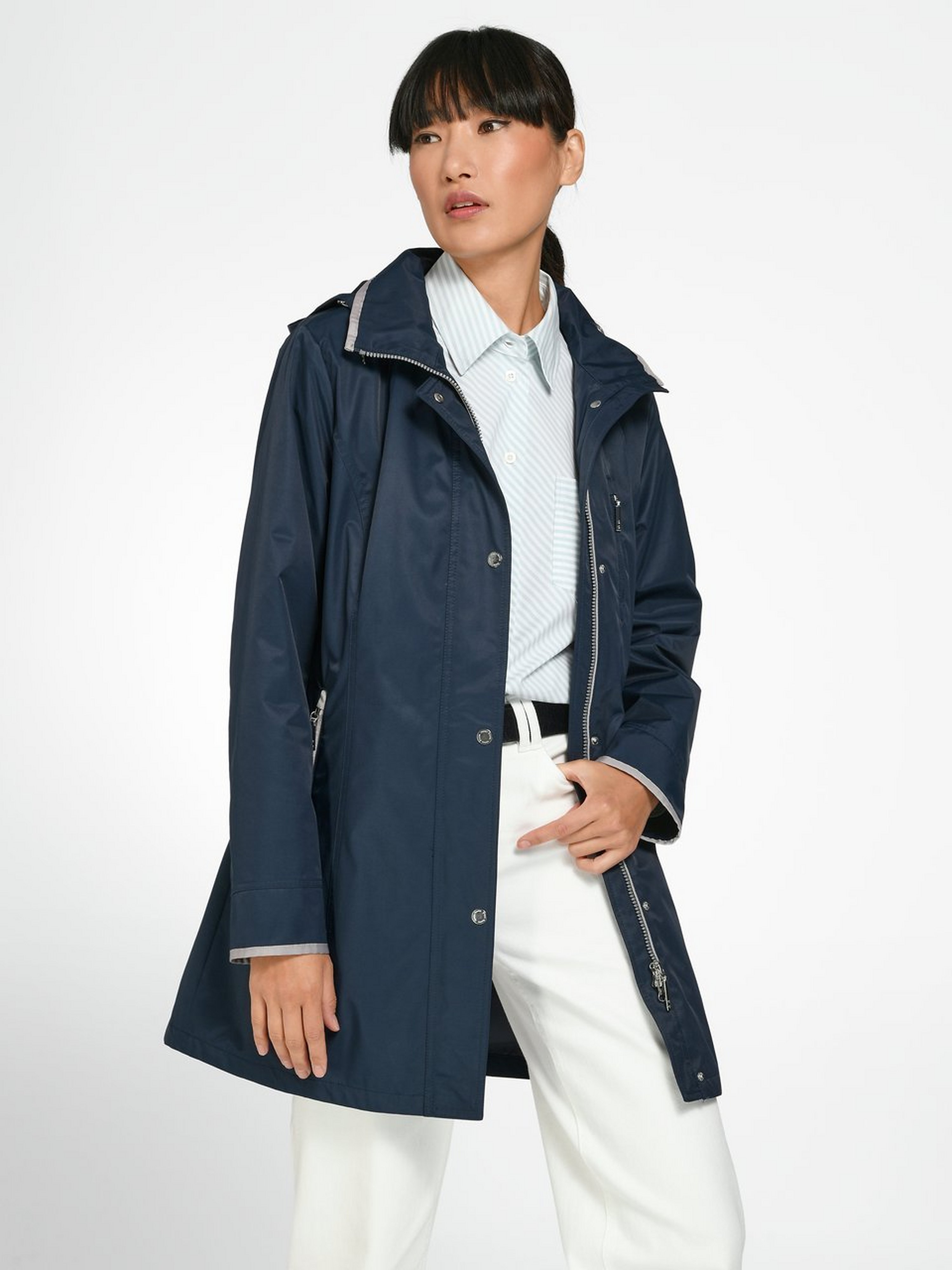 Wind- und wasserabweisende Jacke