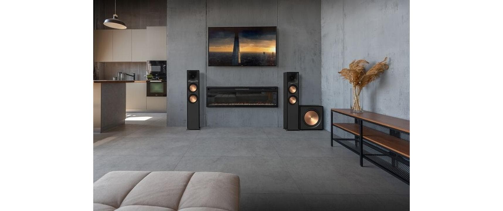 DolbyAtmos Standlautsprecher R-605FA – Schwarz<br>«Dolby Atmos»-fähiger Lautsprecher für einen immersiven Klang