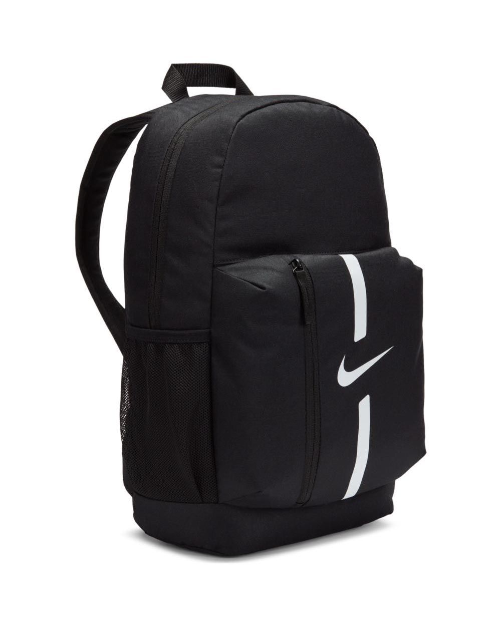 Ensemble Nike Team Club 20 pour Enfant. Sweat-shirt + Bas de jogging + Tee-shirt + Short + Sac (5 pièces)