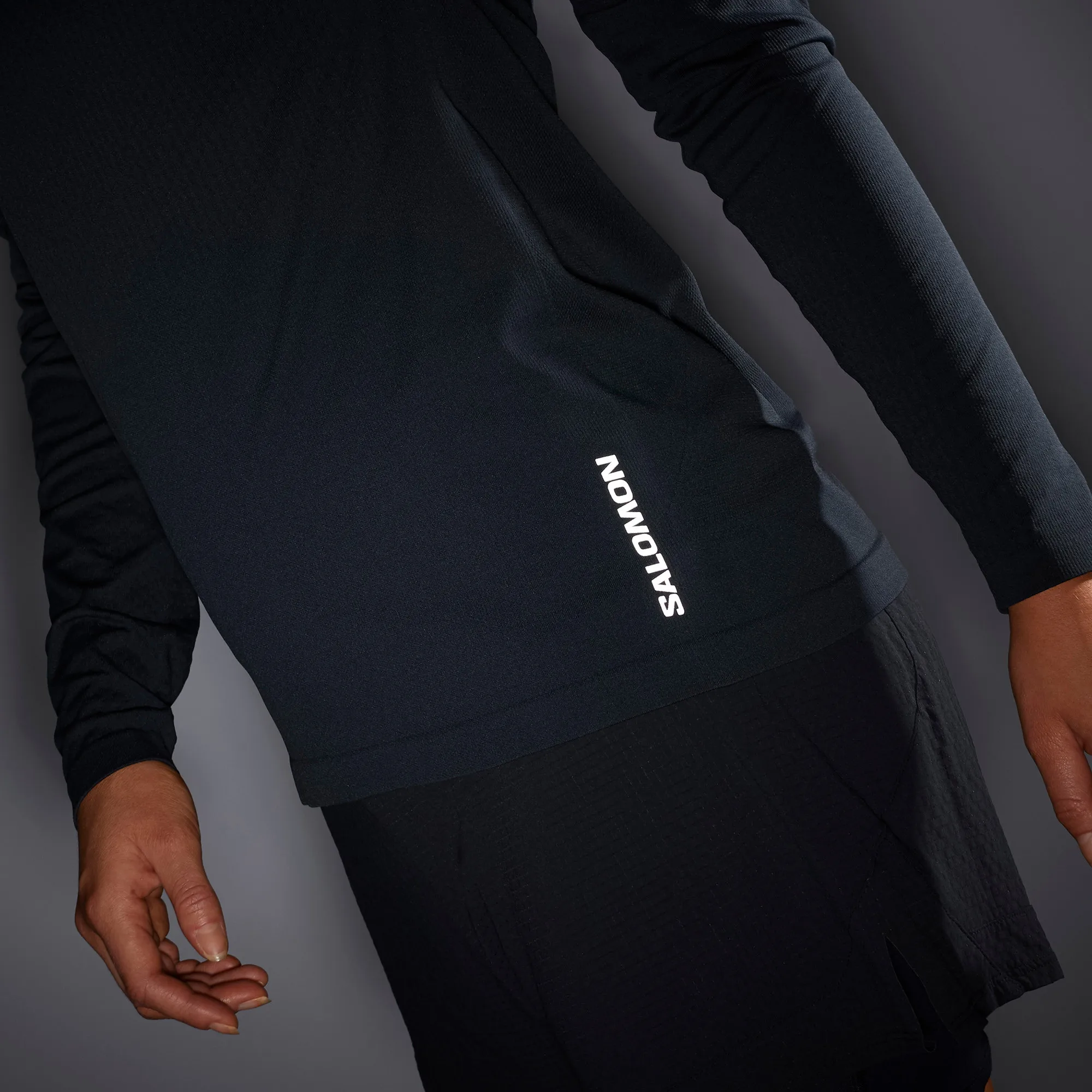 Salomon SENSE LS TEE W Deep Black